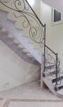 фото Кованые перила на лестницу, ограждения в современном стиле